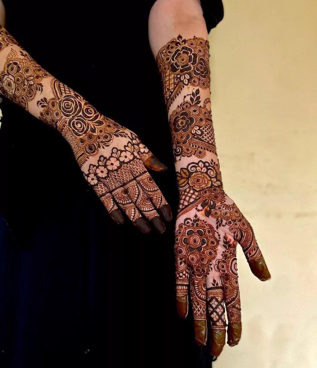 30+ Mehndi Designs for Hands, Arms and Feet 3 30+ Mehndi Designs for Hands, Arms and Feet