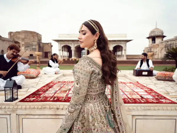 Dur e Fishan Mesmerizing Bridal Shoot 7 Dur e Fishan Mesmerizing Bridal Shoot