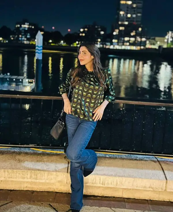 Hina Pervaiz Butt Alluring Glimpses from UK