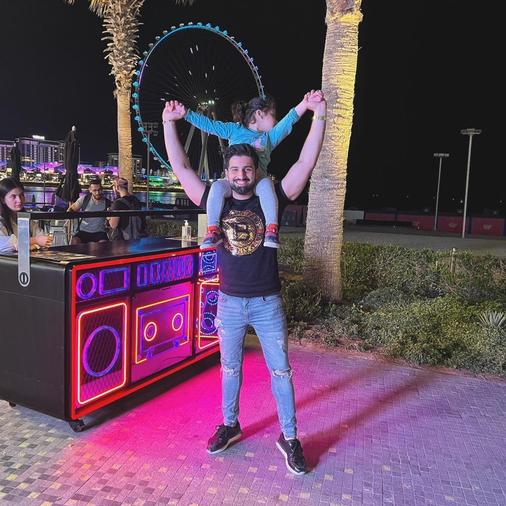 Minal Khan and Aiman Khan Dubai Trip in Pictures