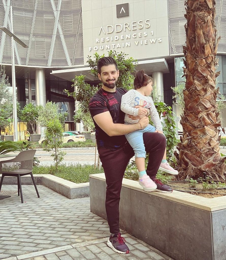 Minal Khan and Aiman Khan Dubai Trip in Pictures 7 Minal Khan and Aiman Khan Dubai Trip in Pictures