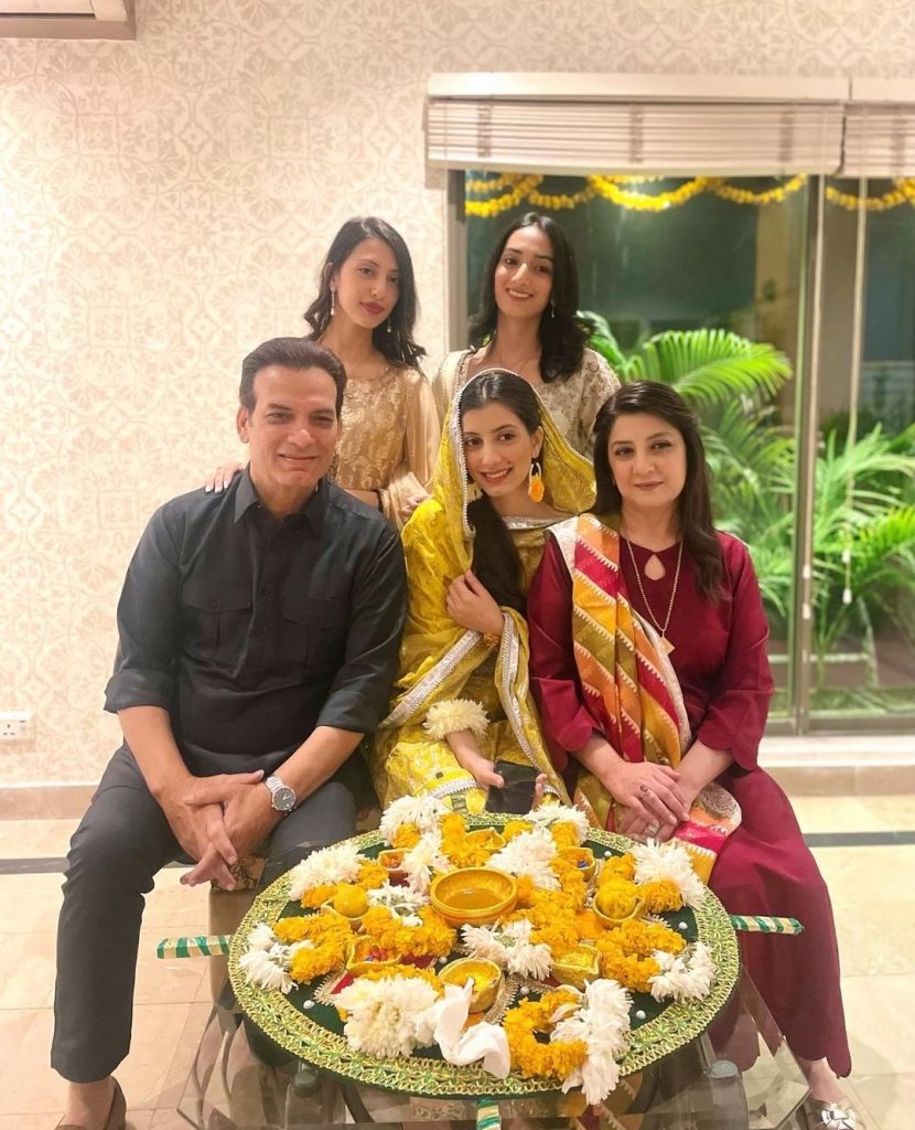 Mayun Pictures of Saleem Sheikh Daughter Nashmiya Saleem 3 Mayun Pictures of Saleem Sheikh Daughter Nashmiya Saleem