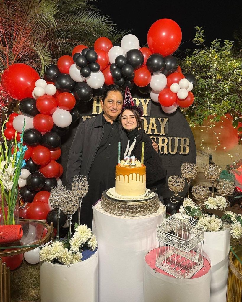 Meerub Ali turns 21 - Celebrates Birthday with Asim